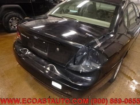 Used 2005 Ford Taurus SE image 14