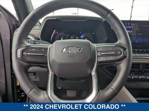 Used 2024 Chevrolet Colorado ZR2 w/ ZR2 Bison Edition AWD/4WD image 12