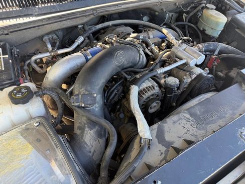 Used 2002 GMC Sierra 2500 4x4 Crew Cab HD w/ Off-Road Skid Plate Pkg image 20
