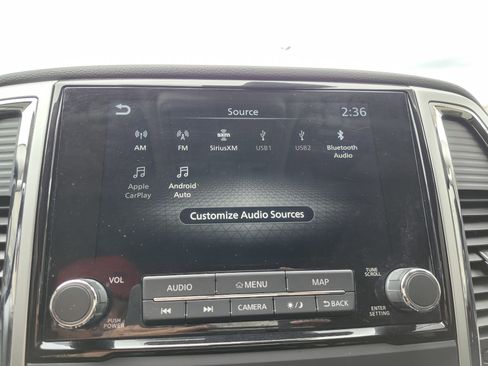 Used 2021 Nissan Titan SL w/ Moonroof Package AWD/4WD image 8