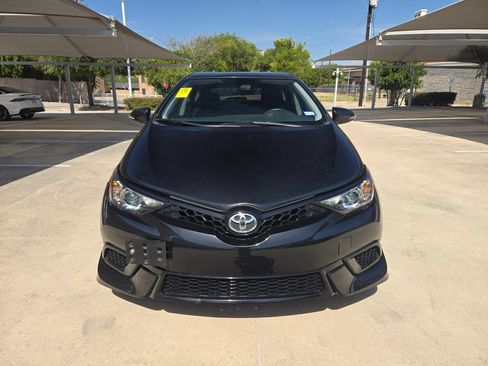 Used 2017 Toyota Corolla iM FWD image 8