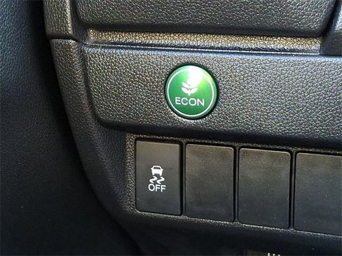 Used 2016 Honda Fit EX image 25