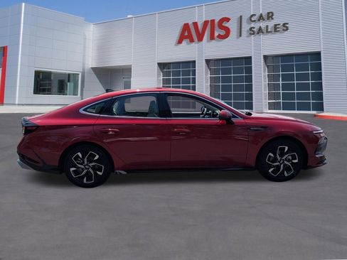 Used 2025 Hyundai Sonata SEL FWD image 5
