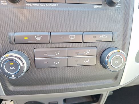 Used 2012 Nissan Frontier SV w/ SV Premium Utility Pkg image 26