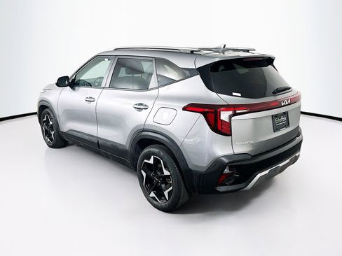 Used 2025 Kia Seltos S image 5
