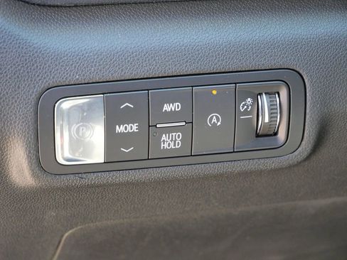 Used 2025 GMC Terrain Elevation image 35