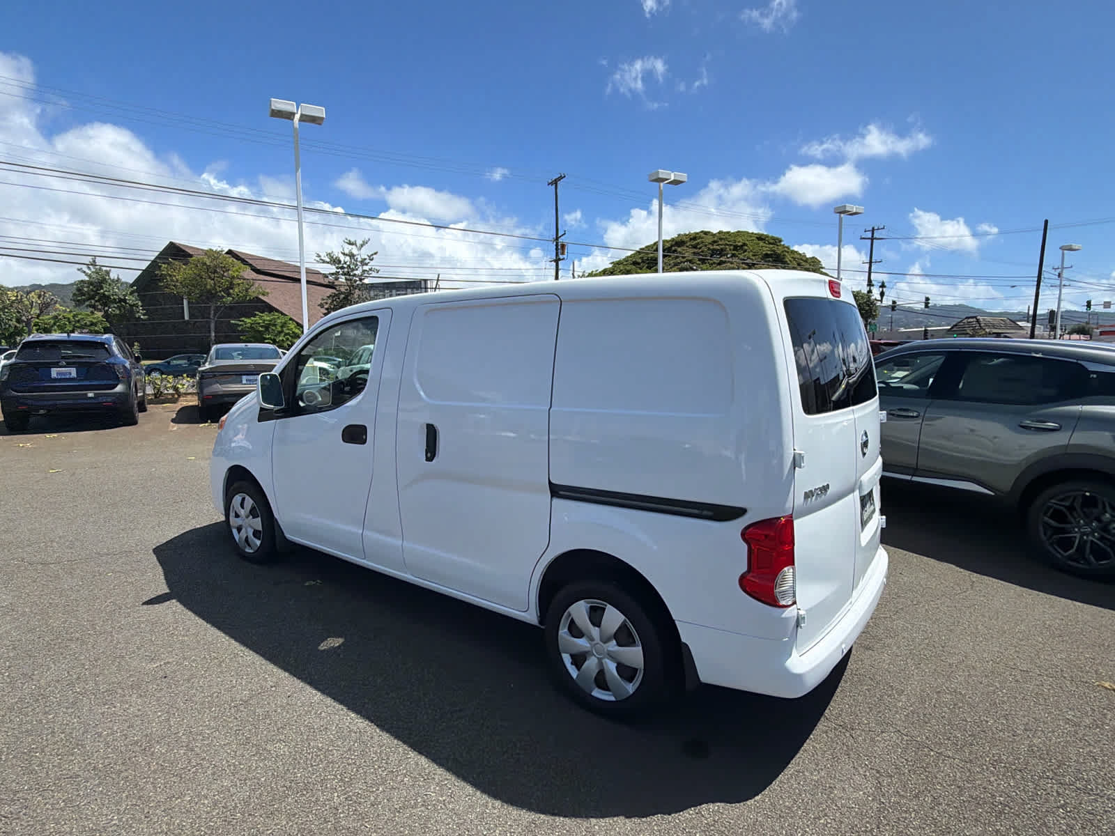 Used 2017 Nissan NV200 SV w/ Technology Package FWD image 4