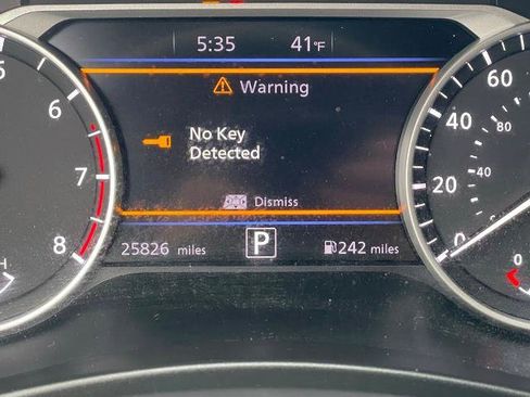 Certified 2023 Nissan Sentra SR w/ Midnight Edition Package FWD image 18