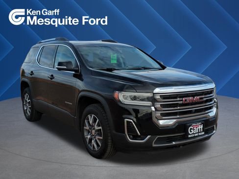 Used 2022 GMC Acadia SLT w/ Technology Package image 1