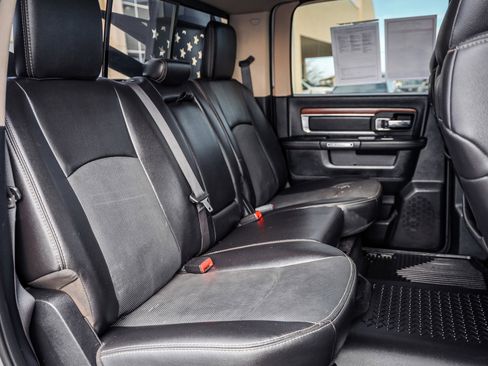 Used 2015 RAM 3500 Laramie w/ Convenience Group AWD/4WD image 13