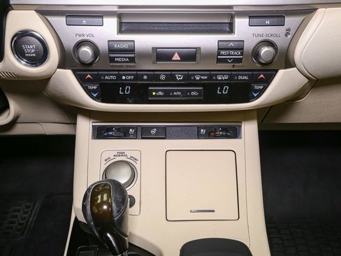 Used 2015 Lexus ES 350 w/ Premium Package FWD image 28