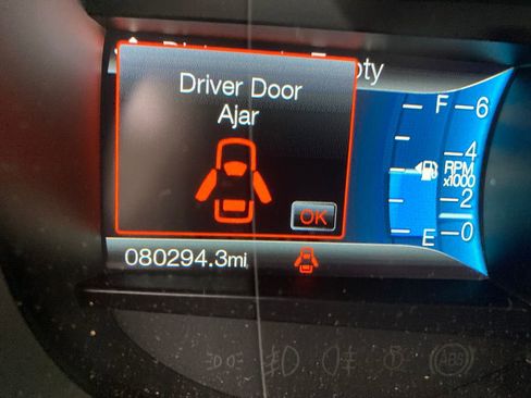 Used 2017 Ford Edge Titanium w/ Technology Package image 20