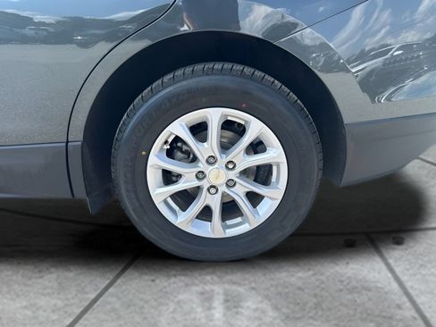 Used 2020 Chevrolet Equinox LS FWD image 26