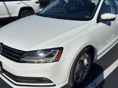 Used 2017 Volkswagen Jetta SEL
