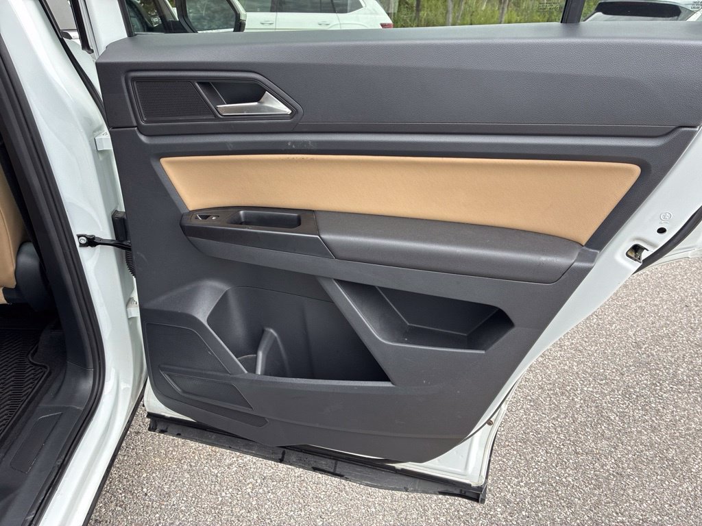 Used 2020 Volkswagen Atlas Cross Sport SE w/ Panoramic Sunroof Package AWD/4WD image 59