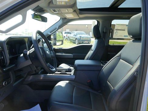 New 2026 Ford F250 Lariat w/ Black Appearance Package AWD/4WD image 15