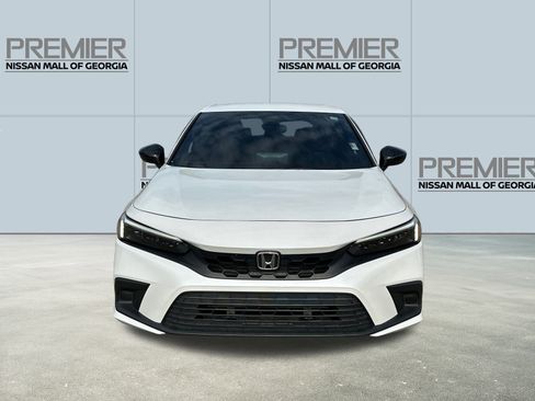 Used 2022 Honda Civic Sport image 2