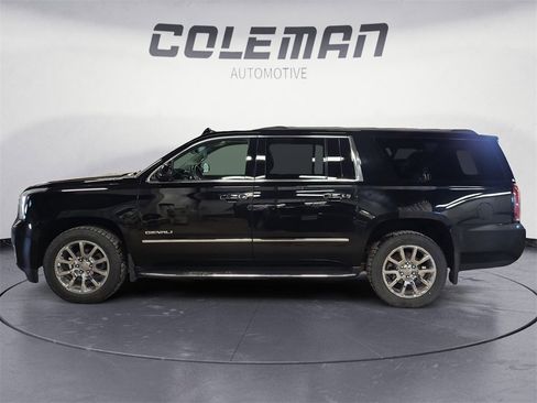 Used 2018 GMC Yukon XL Denali w/ Open Road Package image 2
