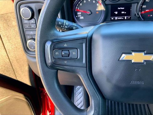 Used 2022 Chevrolet Silverado 1500 Custom image 22
