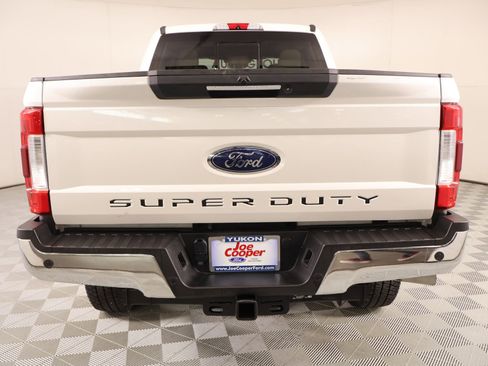 Used 2019 Ford F250 Lariat w/ Lariat Ultimate Package AWD/4WD image 23