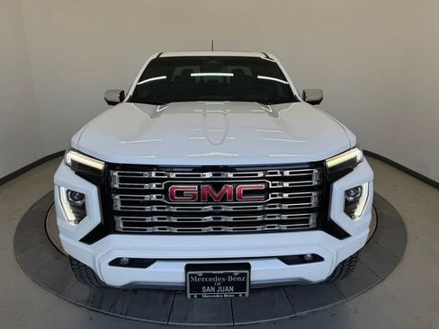 Used 2023 GMC Canyon Denali image 13