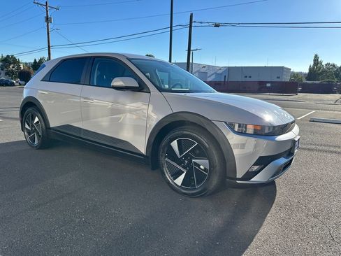 Used 2026 Hyundai Ioniq 5 SEL AWD/4WD image 8