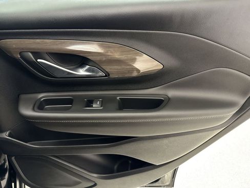 Certified 2023 GMC Terrain Denali w/ Black Diamond Edition image 20