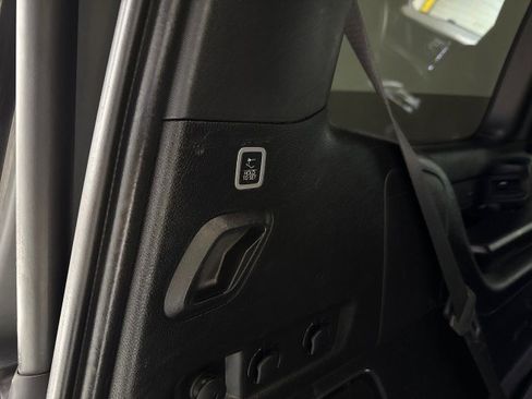 Used 2022 Jeep Wagoneer Series III w/ Rear Seat Video Group 1 image 85