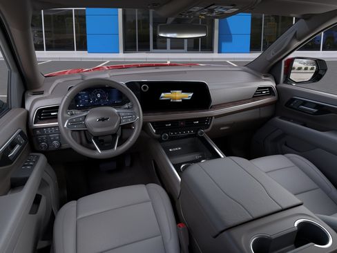 New 2026 Chevrolet Tahoe Z71 w/ Comfort Package AWD/4WD image 16