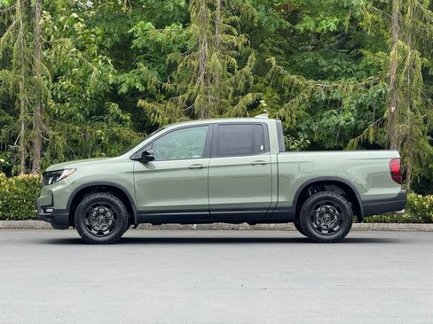Used 2026 Honda Ridgeline TrailSport image 3