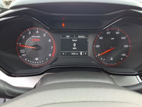 Used 2024 Chevrolet Trax RS w/ Driver Confidence Package image 13