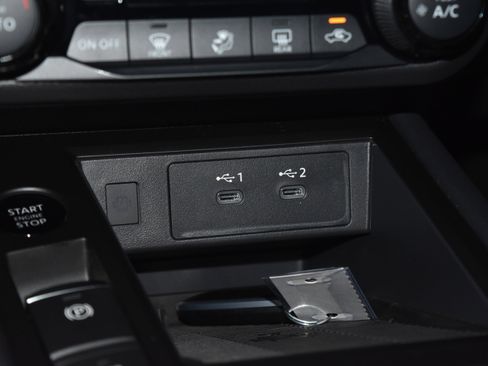 New 2026 Nissan Kicks SV w/ SV Premium Package image 12