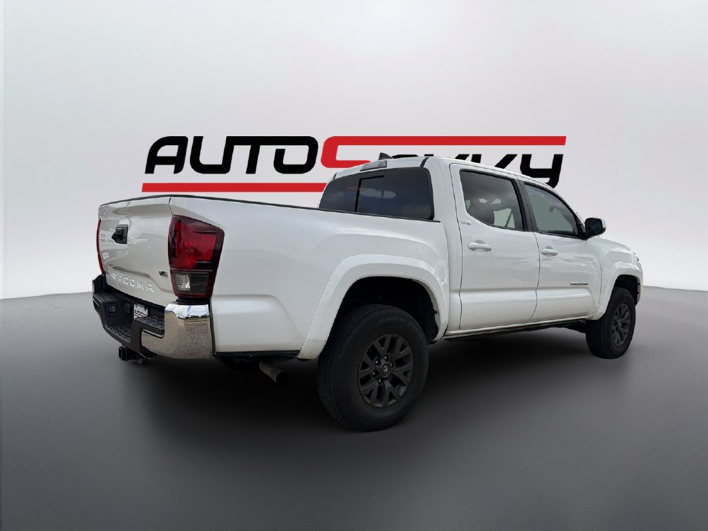 Used 2023 Toyota Tacoma SR5 RWD image 5