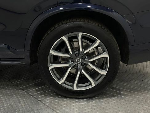 Used 2019 Volvo XC90 T6 Momentum image 38