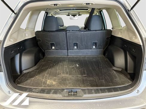 Used 2023 Subaru Forester Premium image 27
