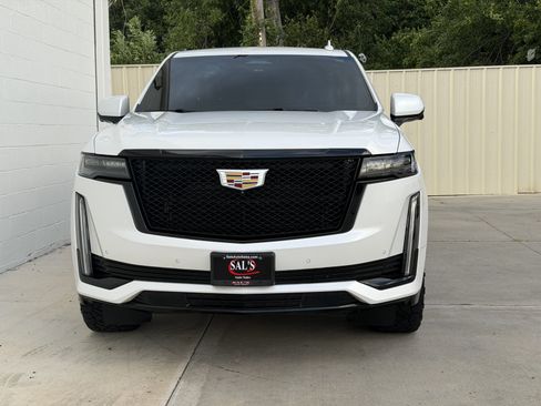Used 2021 Cadillac Escalade Sport Platinum AWD/4WD image 2