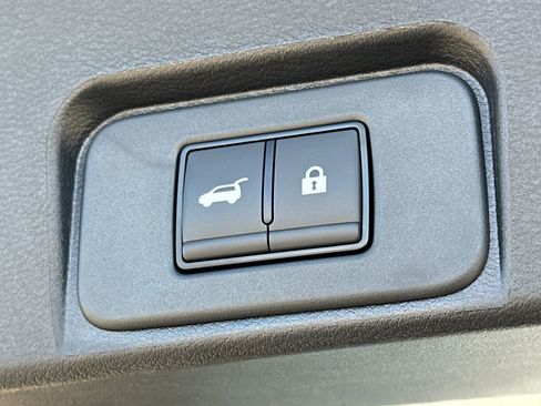 New 2026 Nissan Rogue SV image 19