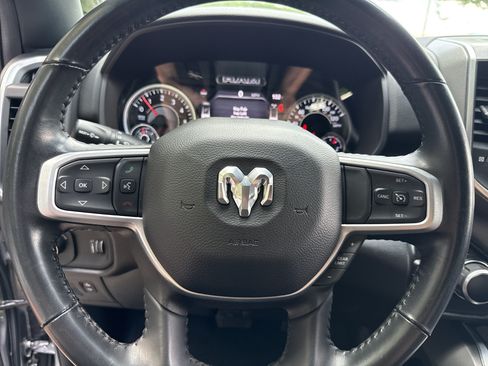 Used 2022 RAM 1500 Big Horn AWD/4WD image 23