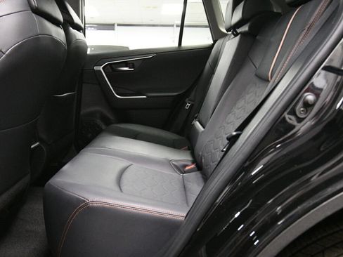 Used 2024 Toyota RAV4 Adventure AWD/4WD image 20