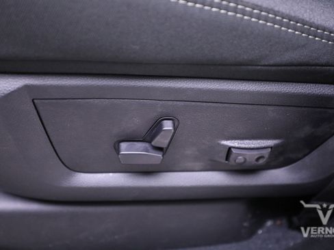 New 2026 RAM 3500 Lone Star image 14