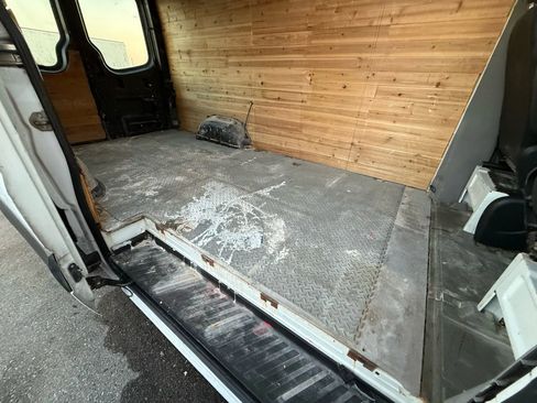 Used 2008 Dodge Sprinter 2500 image 28