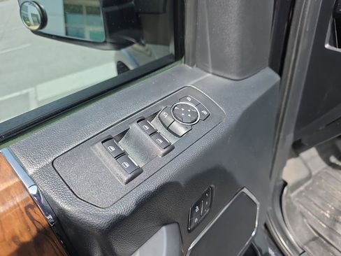 Used 2020 Ford F150 Lariat image 20