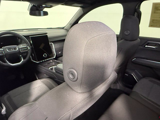 Used 2025 GMC Acadia Elevation FWD image 40