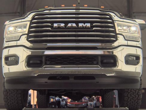 Used 2021 RAM 3500 Limited image 2