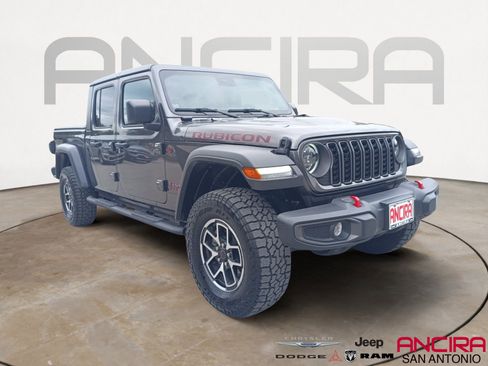 Used 2024 Jeep Gladiator Rubicon w/ Convenience Group image 1