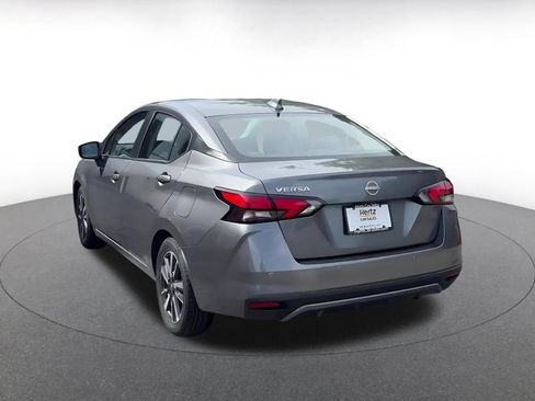 Used 2025 Nissan Versa SV FWD image 10