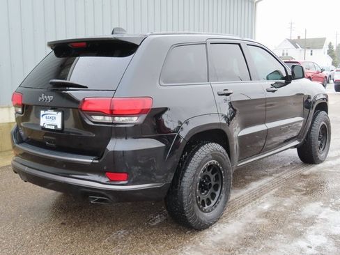 Used 2018 Jeep Grand Cherokee High Altitude image 3