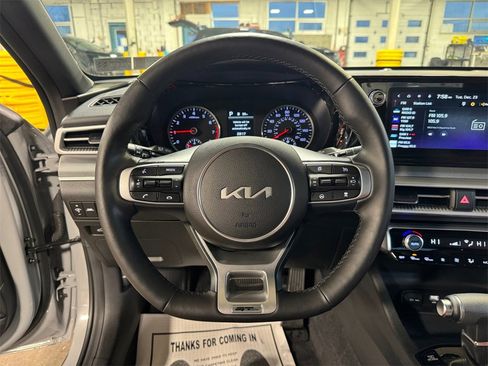 Used 2023 Kia K5 GT-Line image 15