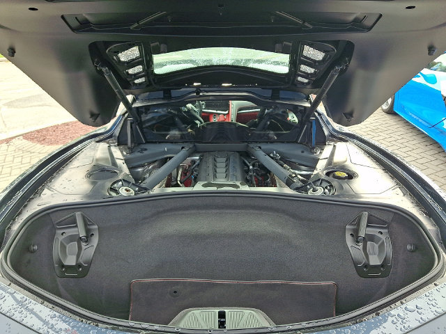 Used 2020 Chevrolet Corvette Stingray Premium Cpe w/ 3LT Preferred Equipment Group RWD image 30