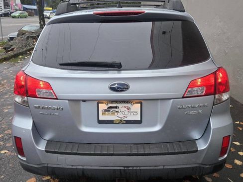 Used 2013 Subaru Outback 2.5i Limited image 6